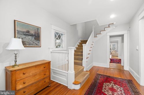 3420 Newark St, Washington, DC 20016-3166