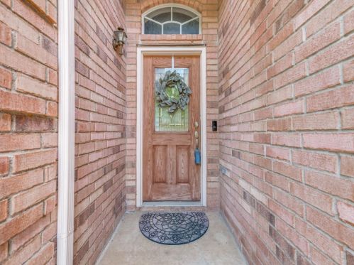 1703 Fern Dr, Midlothian TX  76063-6277 exterior