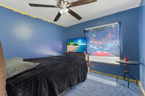 107 Ridgecrest Dr, Fort Pierce FL  34953-5450 exterior