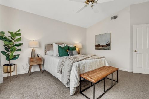 8011 Andante Dr, Citrus Heights CA  95621-1402 exterior