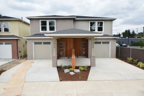 412 Main St, Silverton, OR 97381-1391