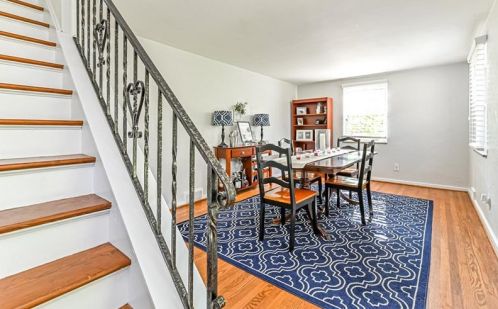 202 Elfinwild Ln, Glenshaw, PA 15116-1451