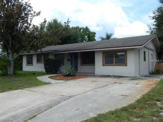 4924 Hernandes Dr, Orlando, FL 32808-5543