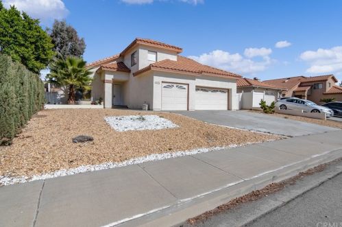 35152 Momat Ave, Wildomar, CA 92595-9506