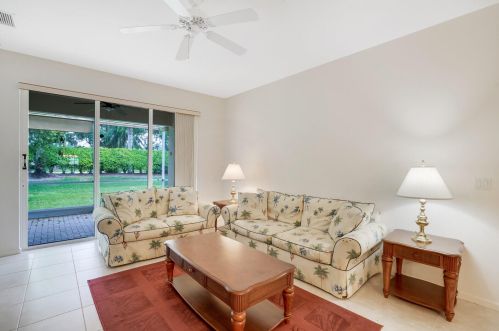 2210 Sapphire Cir, West Palm Beach FL  33411-5196 exterior