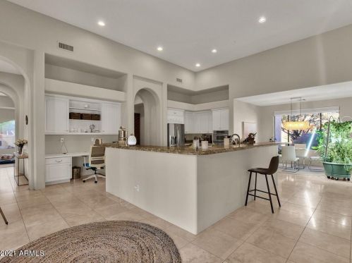 9390 Monument Dr, Scottsdale AZ 85262-4744 exterior