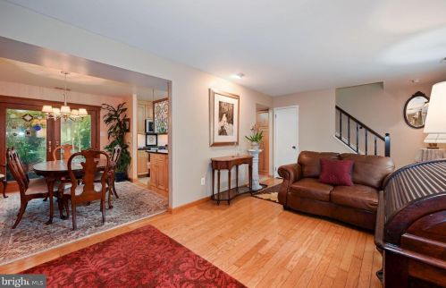 8315 Collins Ave, Camden NJ  08109-3568 exterior