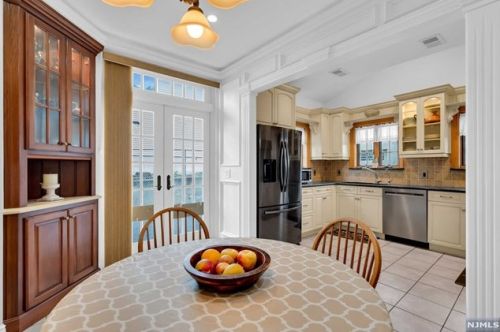 243 Morningside Ave, Cliffside Park NJ  07010-1406 exterior