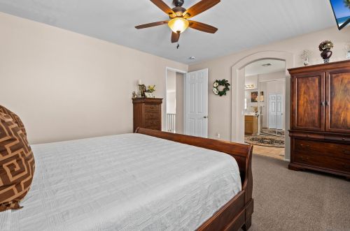 27560 Nellie Ct, Temecula CA  92591-2846 exterior