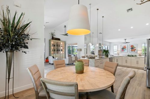 200 Angler Ct, Marco Island FL  34145-4203 exterior