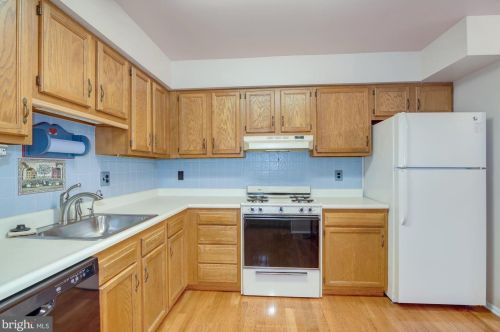 137 Fellowship Ln, Harrison Township NJ  08062-2207 exterior