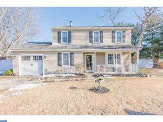 150 Hampshire Dr, West Deptford, NJ 08096-4213