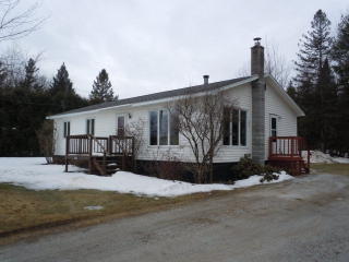 938 Perry Mills Rd, Perrys Mills, NY 12919-4476