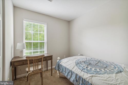 37 Dare Ln, Pottstown PA  19465-6601 exterior