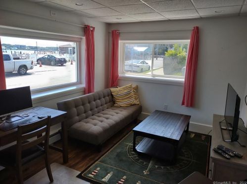 249 Pequot Ave, United States Coast Guard Ac CT  06320-4608 exterior