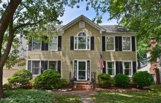 302 Gardenville Dr, Yorktown, VA 23693-4410