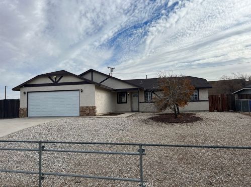 16121 Tawney Ridge Ln, Victorville, CA 92394-1523