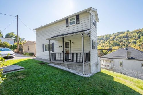 683 1st Ave, Bridgeville PA  15017-1341 exterior