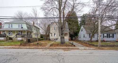 60 Morgan St, United States Coast Guard Ac CT  06320-2613 exterior