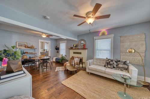 472 West St, Upland, CA 91786-3210