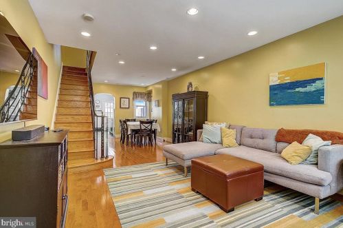 727 Fulton St, Philadelphia PA  19147-2816 exterior