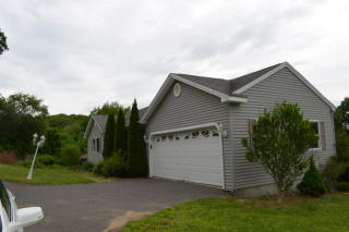 181 St, Plymouth CT  06782-2413 exterior