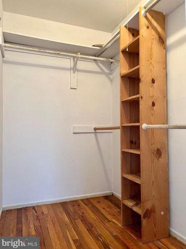 2124 Old Stone Ml Dr, East Windsor NJ exterior