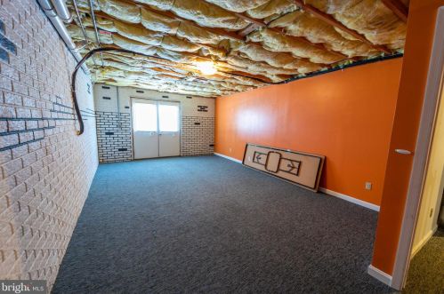 20 Gideon Ln, Falling Waters WV exterior