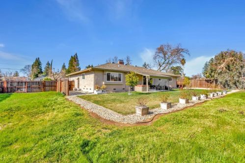 5930 Filbert Ave, Citrus Heights CA  95662-4716 exterior