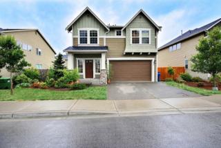 673 Ilwaco Pl, Seattle, WA 98059-4499