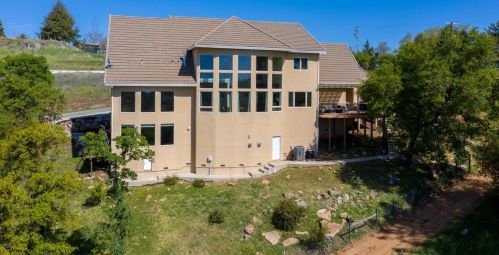 951 Crystal Oak Pl, Newcastle CA  95658-9405 exterior