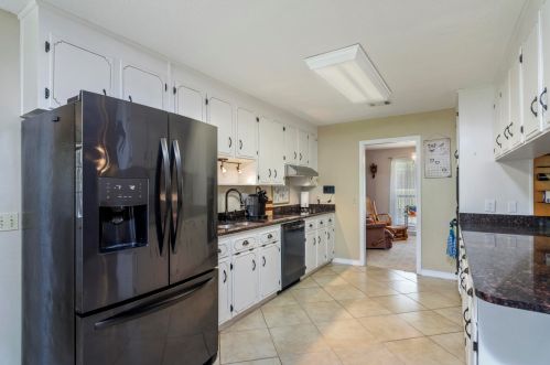 200 Ten Lake Dr, Defuniak Springs FL  32433-4506 exterior