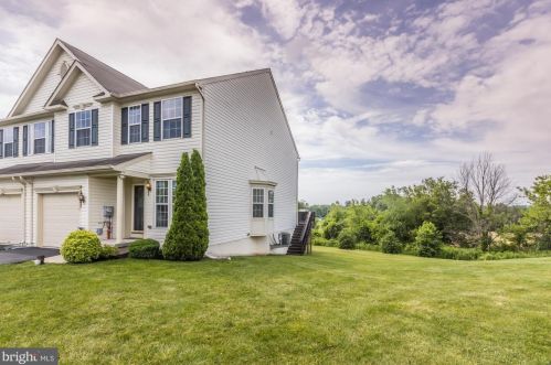 156 Savanna Dr, Pottstown, PA 19465-6605
