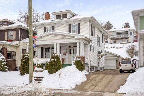 111 Pennsylvania Ave, North Charleroi, PA 15022-1122