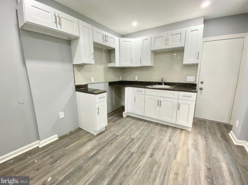 2172 Darien St, Philadelphia PA  19122-1316 exterior