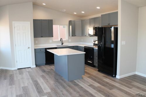 149 Stardust Cir, Pueblo CO 81007-1632 exterior