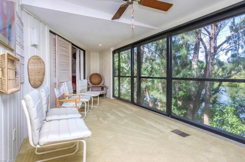 1666 Middle Gulf Dr, Sanibel FL  33957-6307 exterior