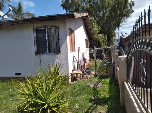 415 Iona Dr, San Diego, CA 92114-2322