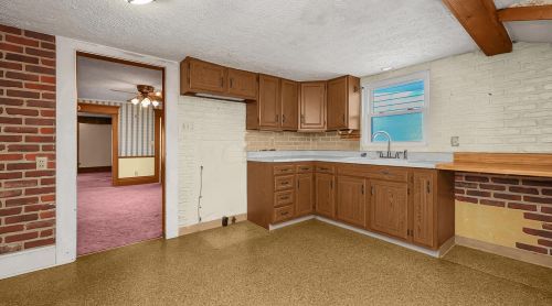 111 Franklin St, Richwood OH  43344-1060 exterior