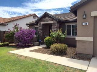 6429 Braly Ave, Fresno, CA 93727-5861