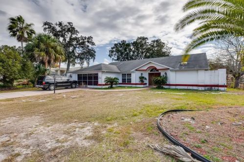 8154 Spanish Oak Dr, Brooksville, FL 34606-6912