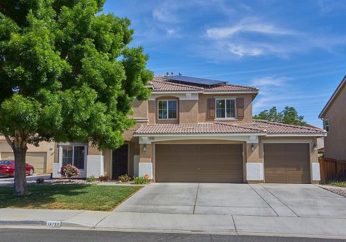 13790 Feller Ln, Victorville, CA 92394-7553