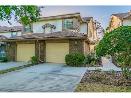 1240 Clays Trl, Oldsmar, FL 34677-4864