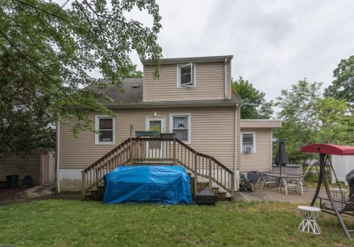 15 Deroon Ave, Paterson, NJ 07508-2531