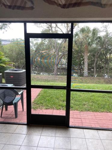 1633 Seascape Cir, Tarpon Springs, FL 34689-2954