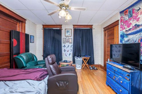 2010 Howell St, Covington KY 41014-1125 exterior