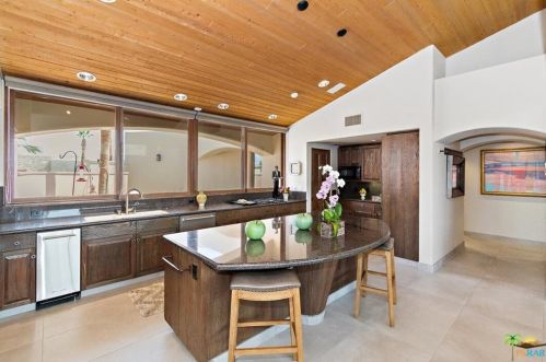 3778 Escoba Dr, Palm Springs CA  92264-3547 exterior