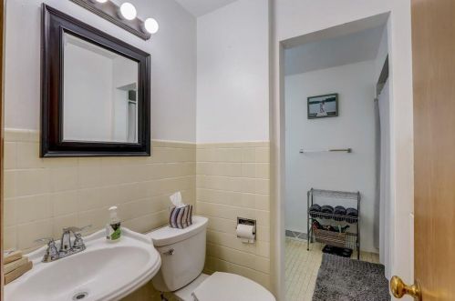 4630 Norwich Ave, Milwaukee WI 53220-2715 exterior