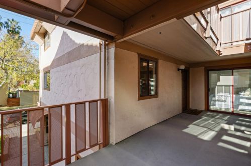 4149 El Camino Way, Palo Alto CA  94306-4036 exterior