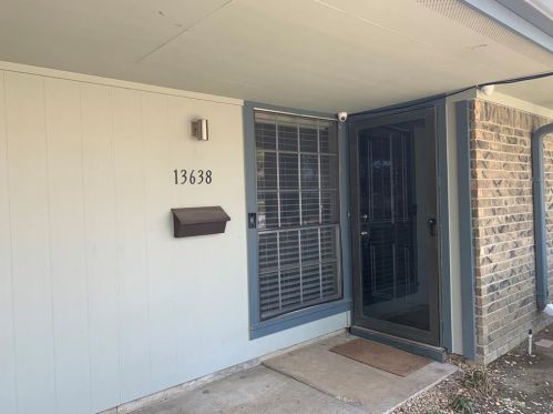13638 Flagstone Ln, Dallas, TX 75240-5821